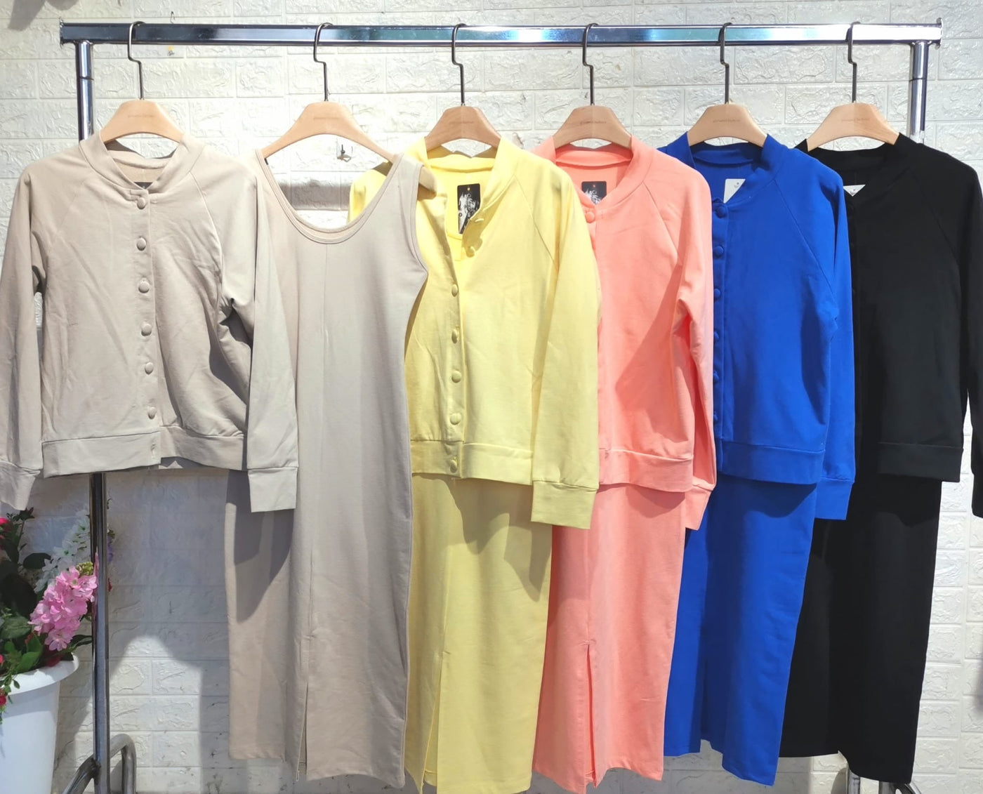 Mirte™ | Ribbeltjes kleed & Bomberjack