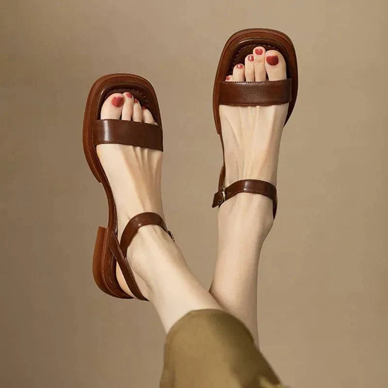 Clara Blokhak Sandalen