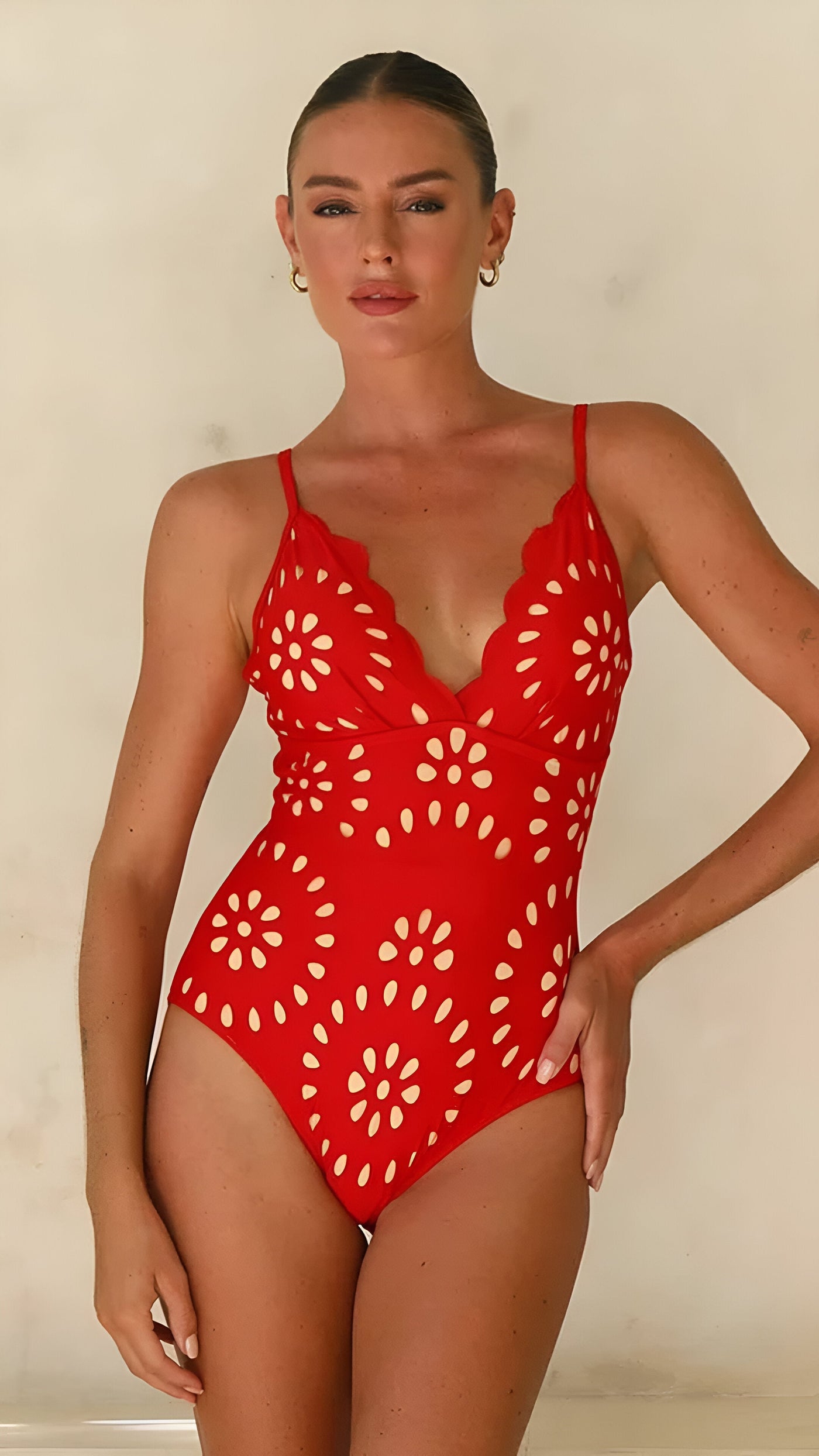 Nina Bloemen Laser Cutout Skirtini